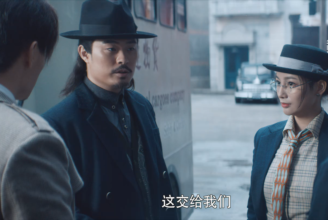 瞄准演员表，小巷星光璀璨闪耀荧屏